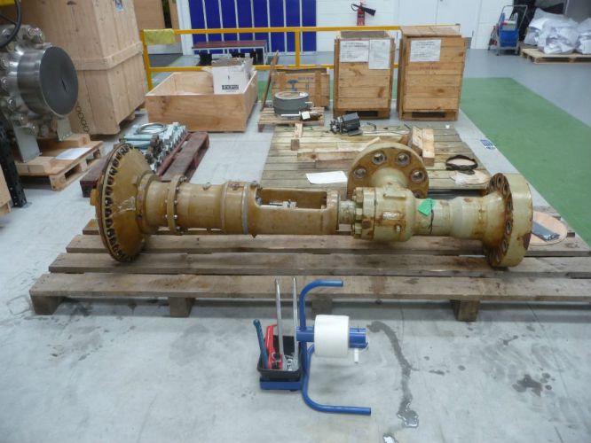 Choke Valve / Fisher 667 Actuator refurb